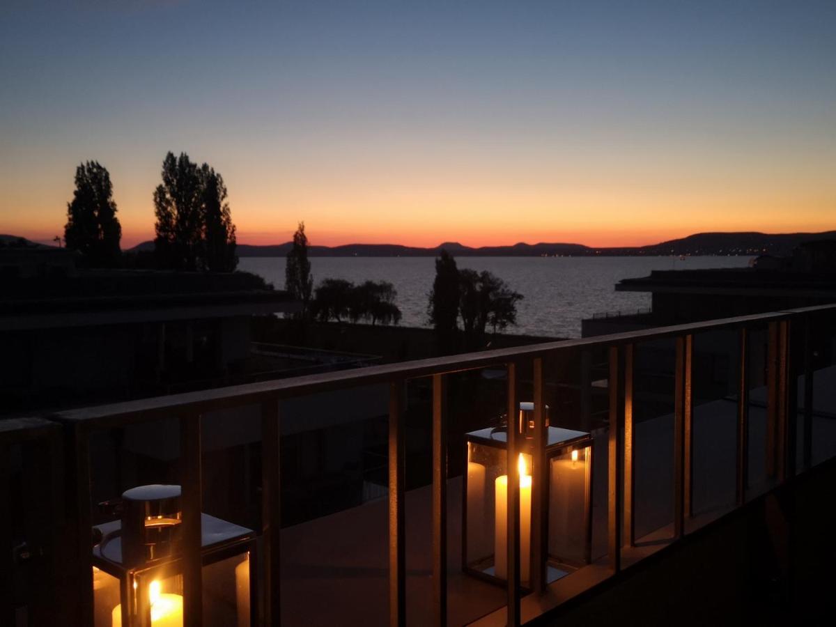 Silver Gray Appartment Balatonlelle Buitenkant foto