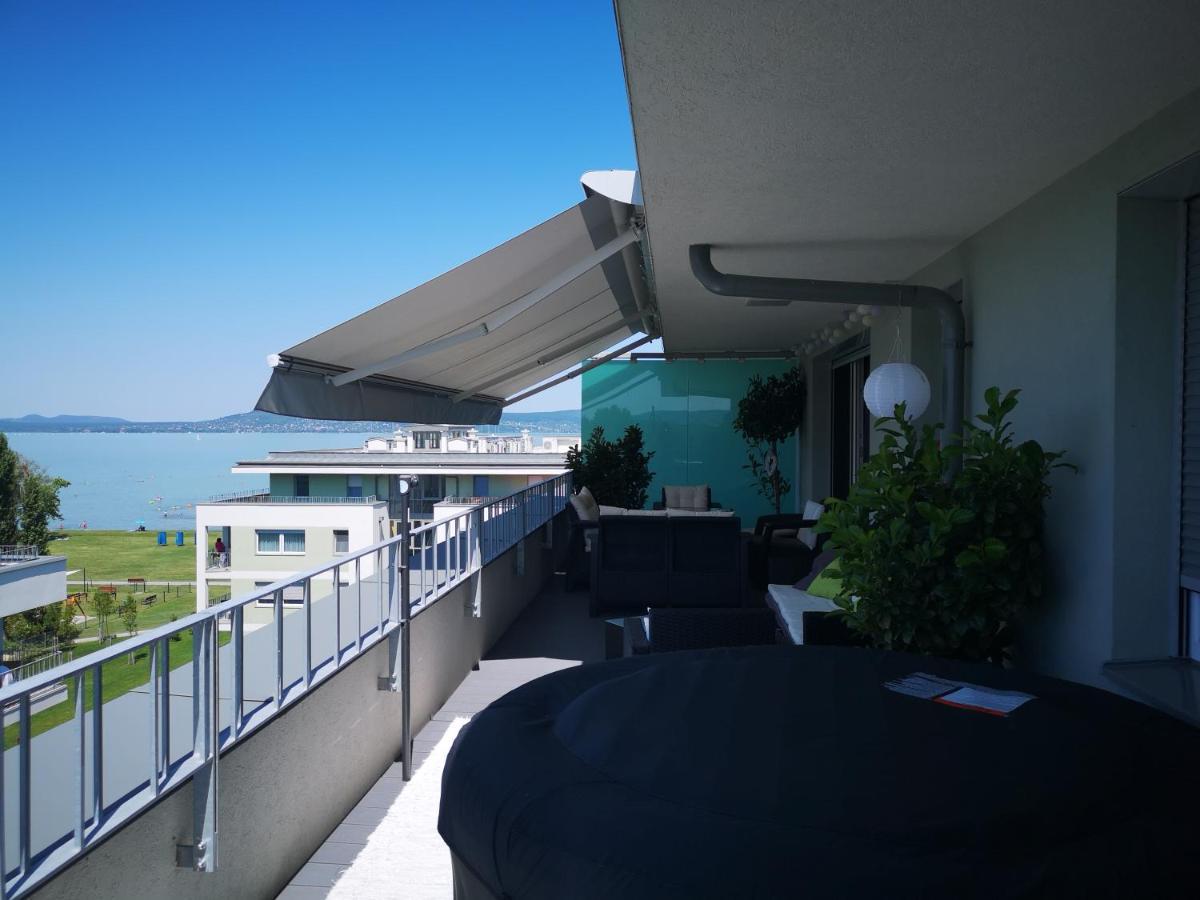 Silver Gray Appartment Balatonlelle Buitenkant foto