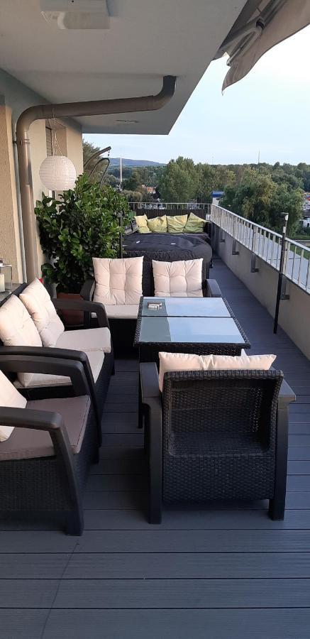 Silver Gray Appartment Balatonlelle Buitenkant foto