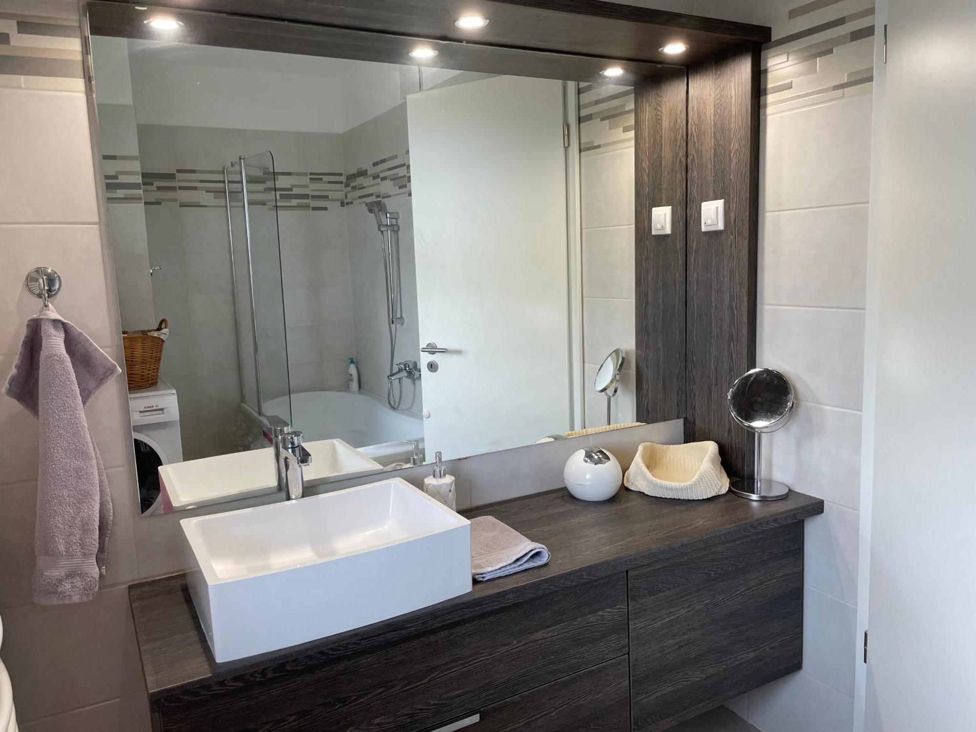 Silver Gray Appartment Balatonlelle Buitenkant foto